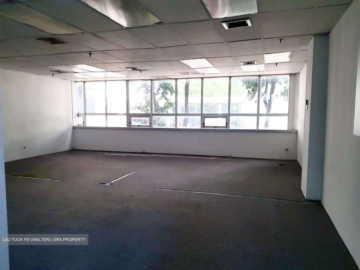 North Bridge Centre (D7), Office #614503661